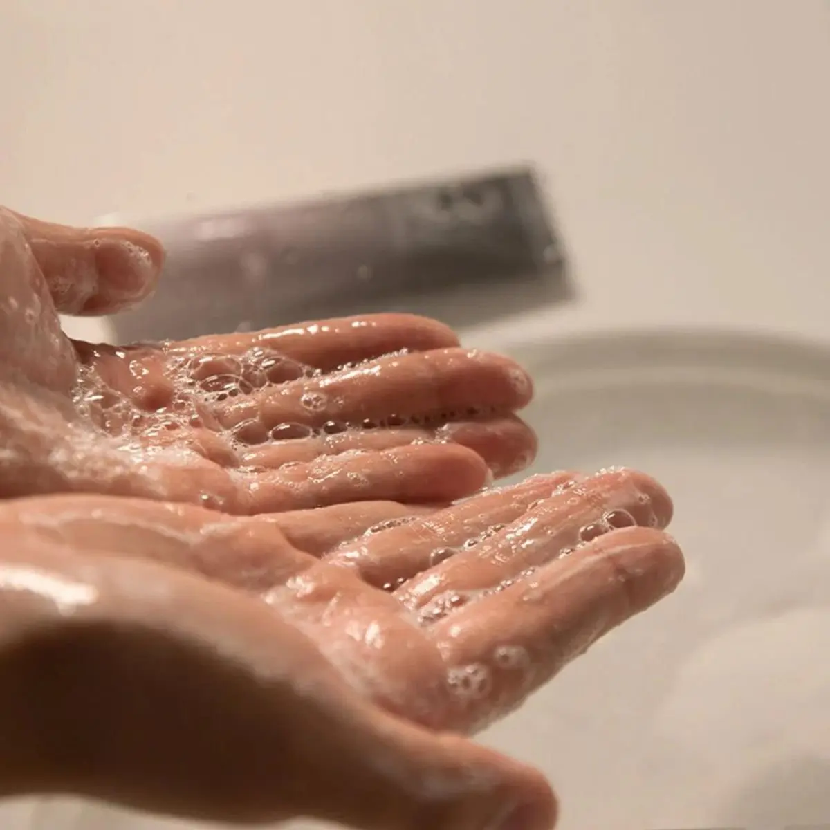 Black Rice Moisture 5.5 Soft Cleansing Gel 100mL - Image 3