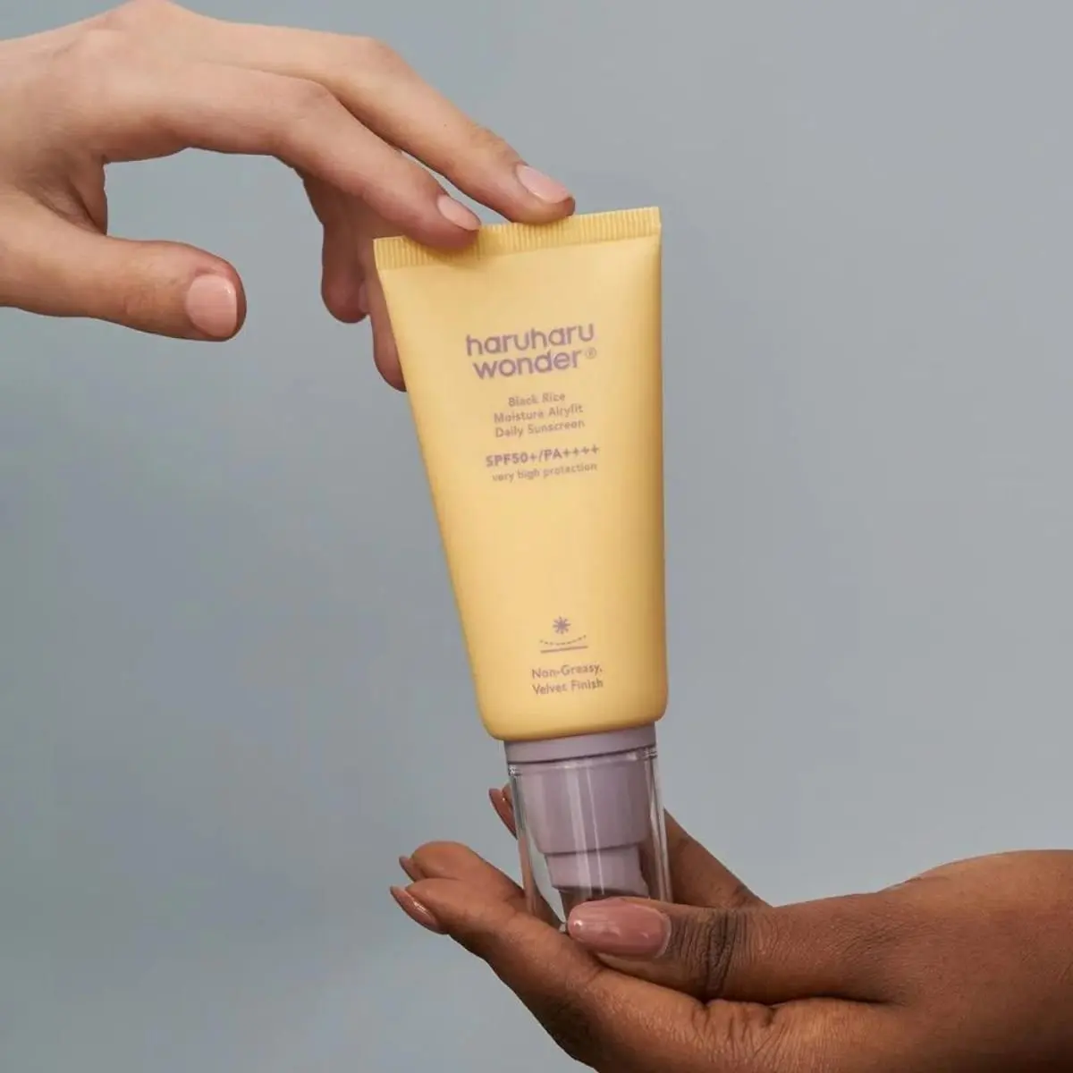 Black Rice Moisture Airyfit Daily Sunscreen 50mL - Image 2