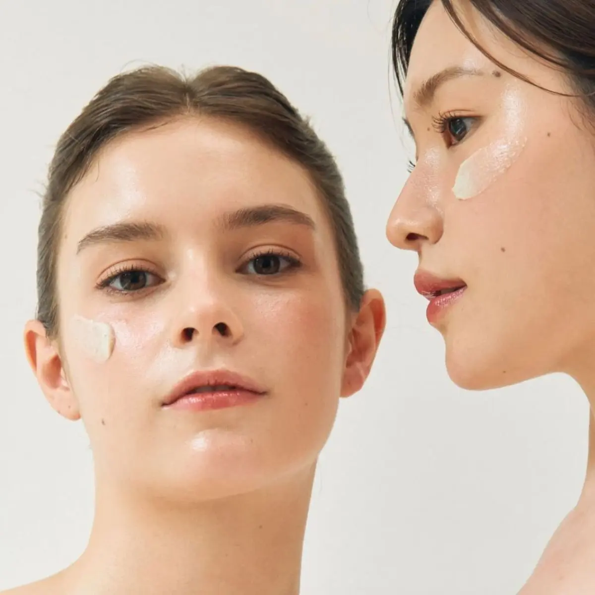 Ground Rice and Honey Glow Mask 150mL - Image 4