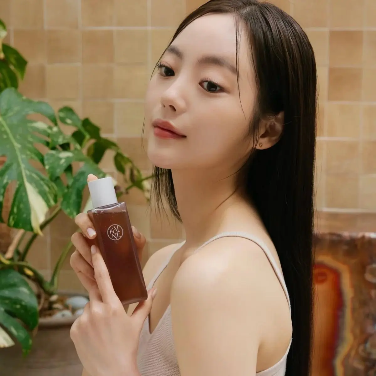 Kombu Balancing Ampoule Toner 150mL - Image 5