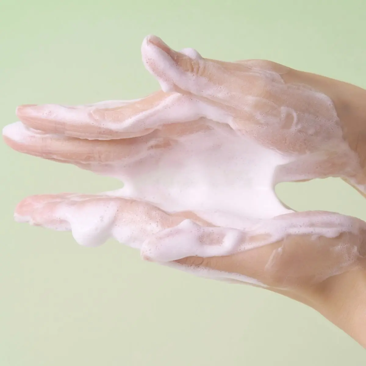 Madagascar Centella Tea-Trica BHA Foam 125mL - Image 3