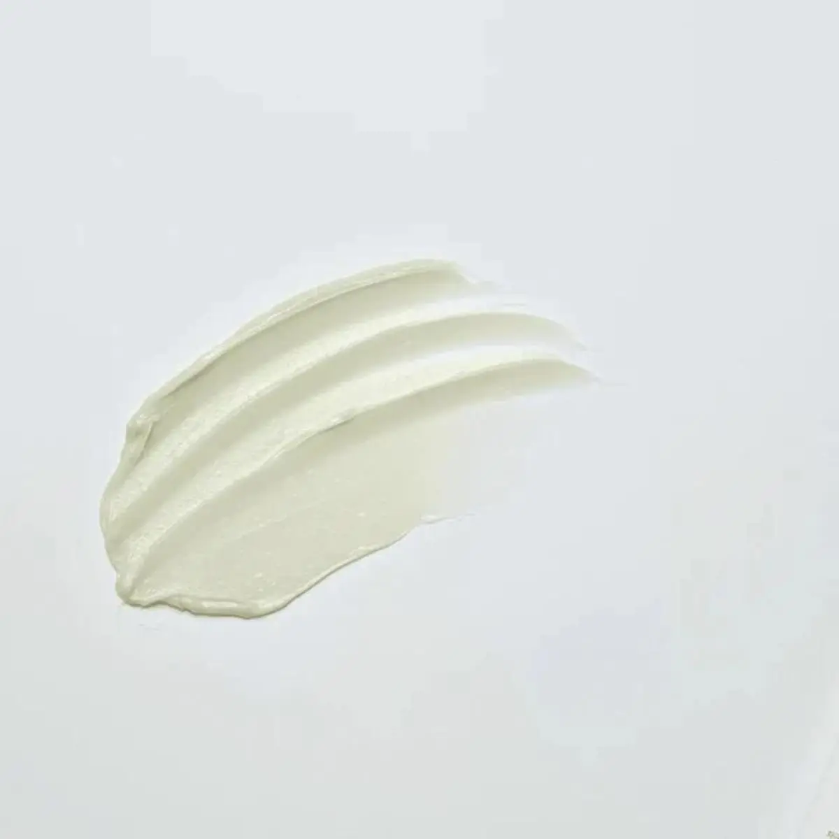 Mugwort Calming Cleanser 150mL - Image 3