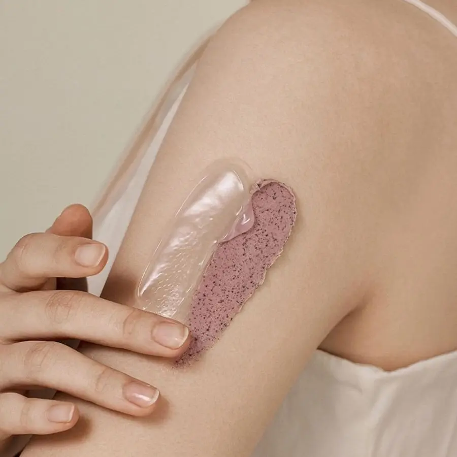Red Bean Refreshing Pore Mask - Image 5