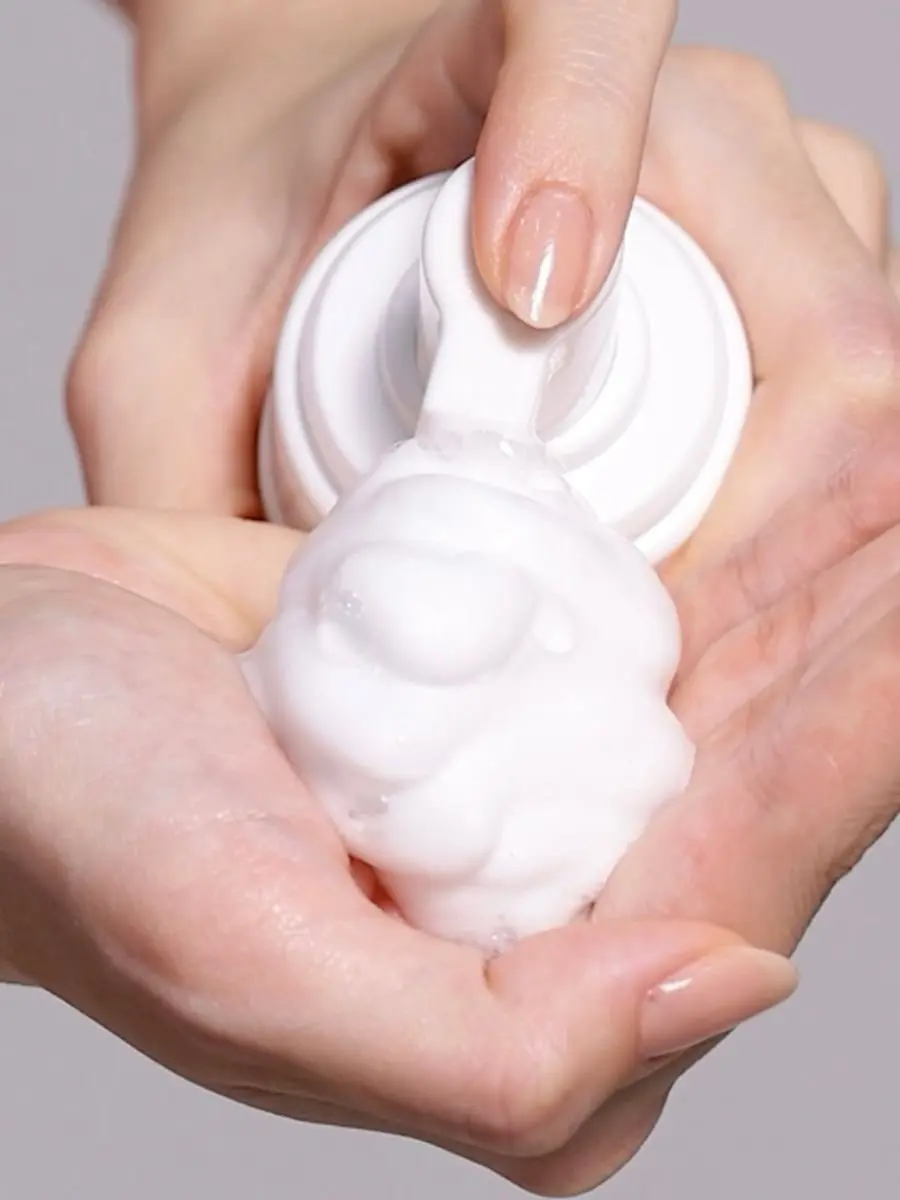 Soon Jung pH 6.5 Whip Cleanser - Image 3